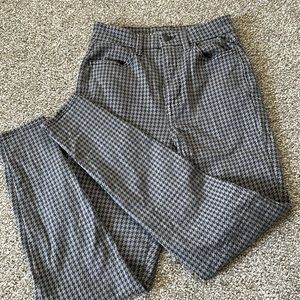 American Eagle curvy super hi-rise legging. Next level stretch. Size 0 Regular.